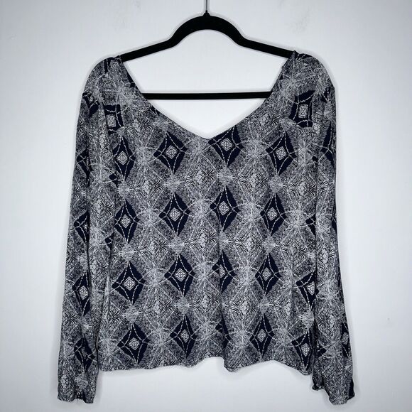 Roxy Tops - Roxy Women’s Argyl Diamond Print Top Boho Beachy Blue Size Medium